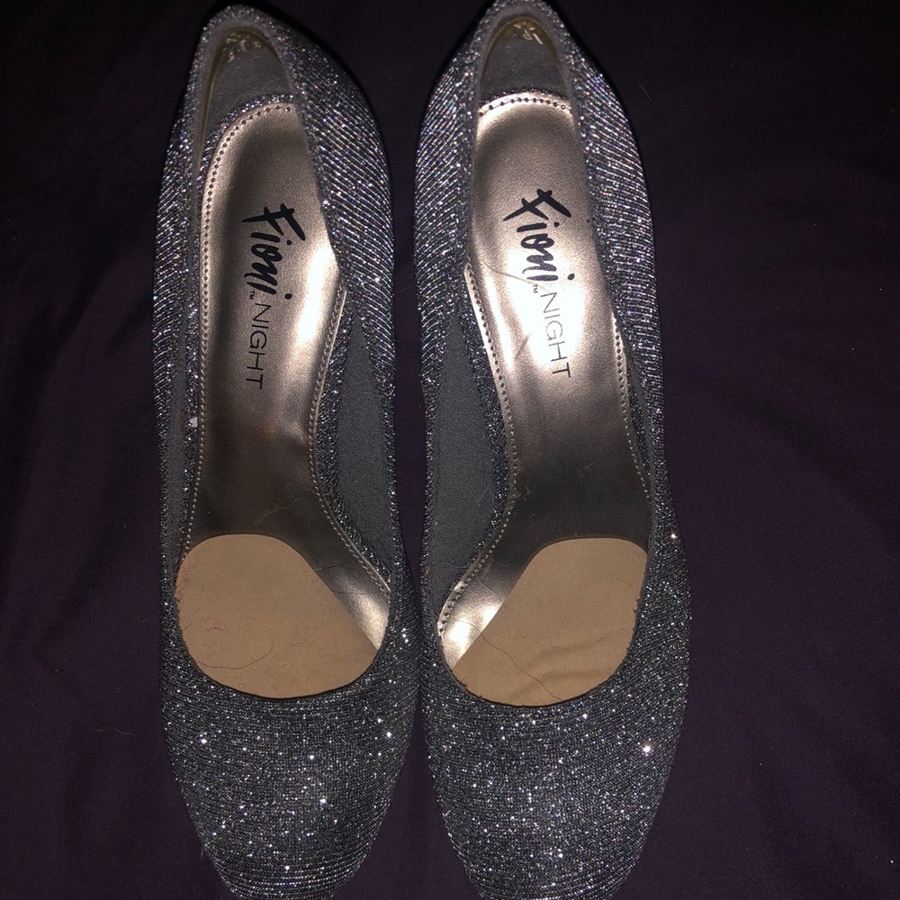 Black and Silver Pumps